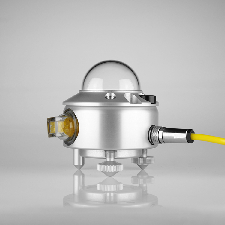 06_UV_Radiometers_01_CUV_5_02_CUV_5_without_sunscreen